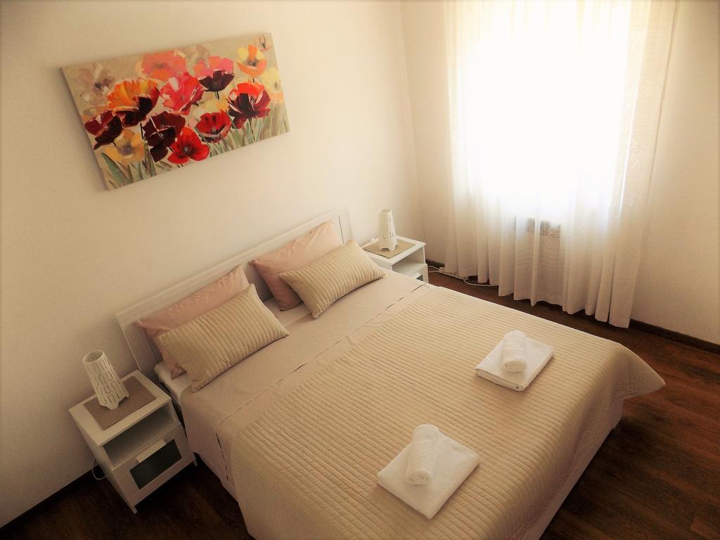 Apartment Anamarija Njivice Extérieur photo